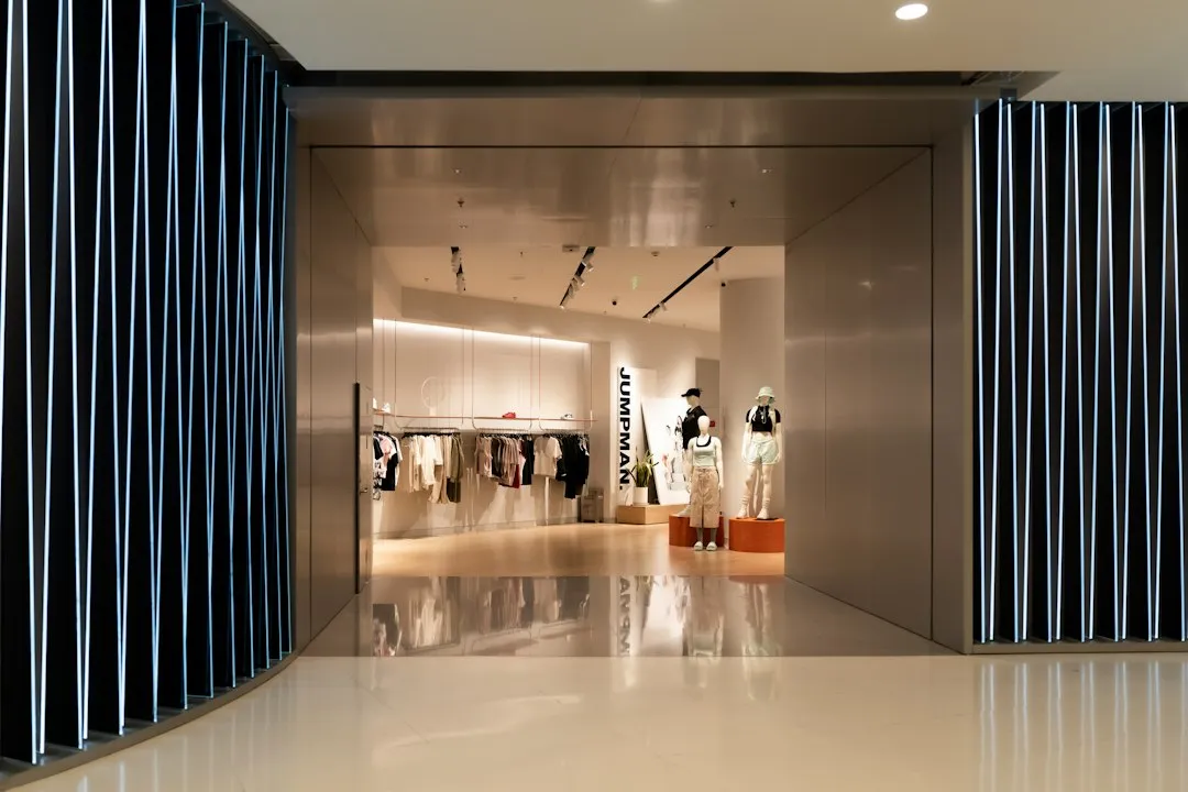 上海广告设计行业观察：品牌视觉升级如何助力实体店提升辨识度正文配图 2