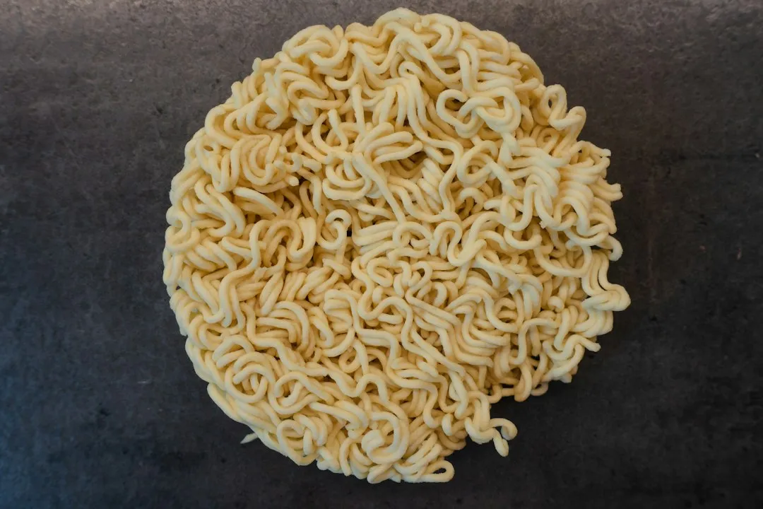 中小企业门店门头招牌设计制作指南：从材质选择到安装落地的完整流程
